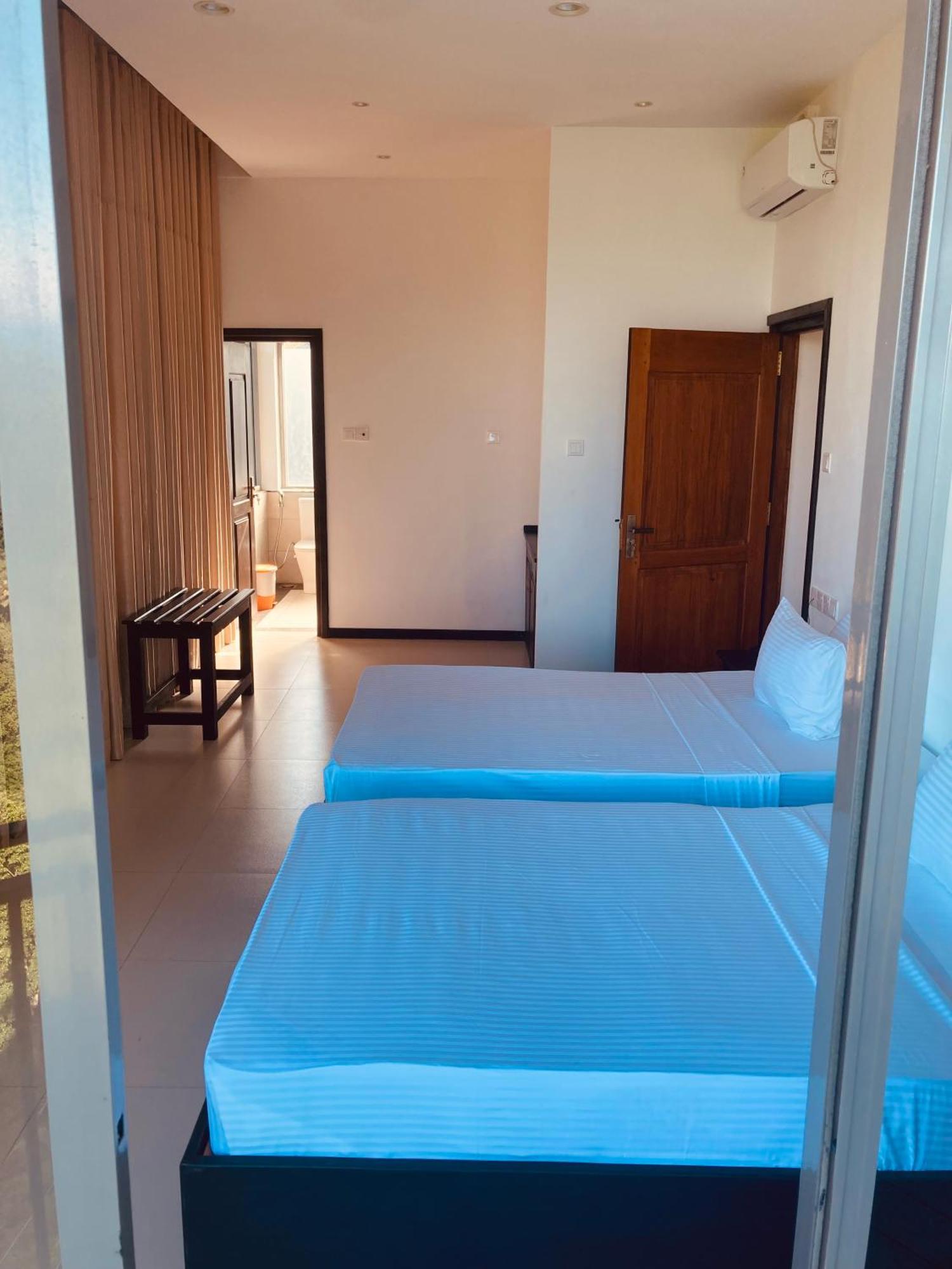 Riverbank Resort Gampola Zewnętrze zdjęcie